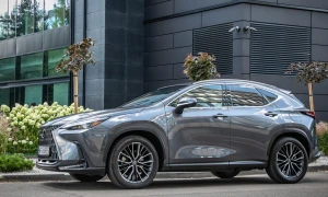 LEXUS NX450h+ OMOTENASHI  AWD 2026